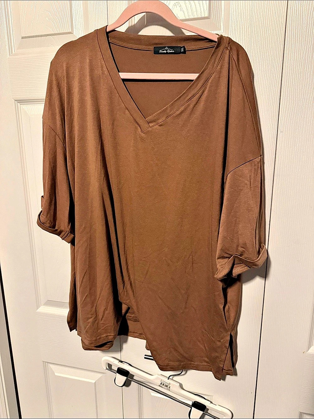 Trendy Queen Oversized V-Neck Short Sleeve T-Shirt Brown Size 3XL